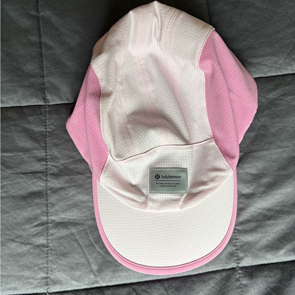LULULEMON multi-panel running hat